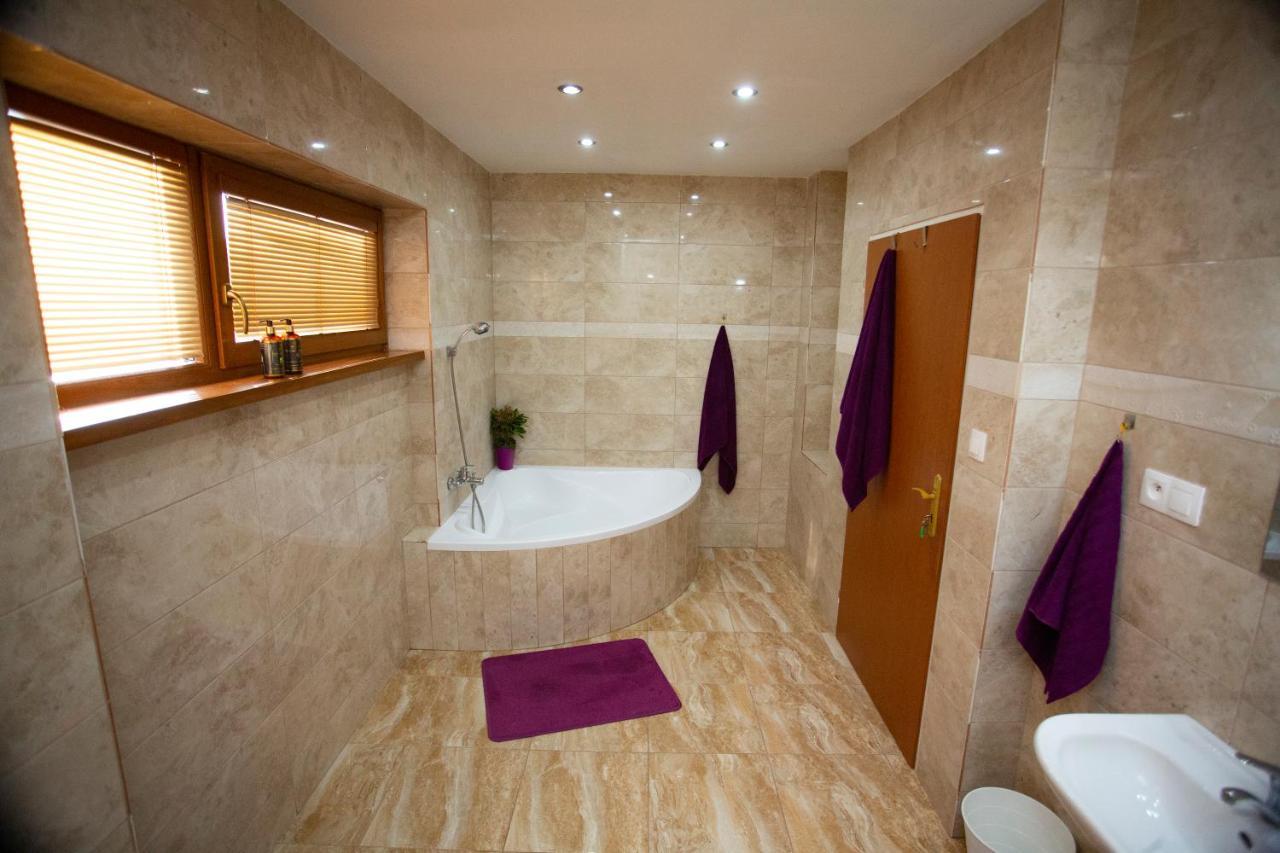 Ag Apartment Gabcikovo Екстер'єр фото